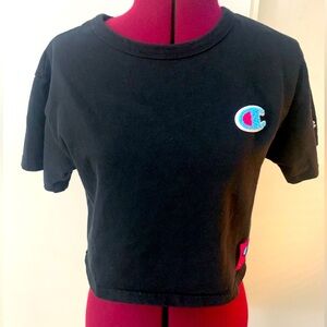 EUC Champion cropped black tee shirt with logo in fuchsia and teal, Size XS
